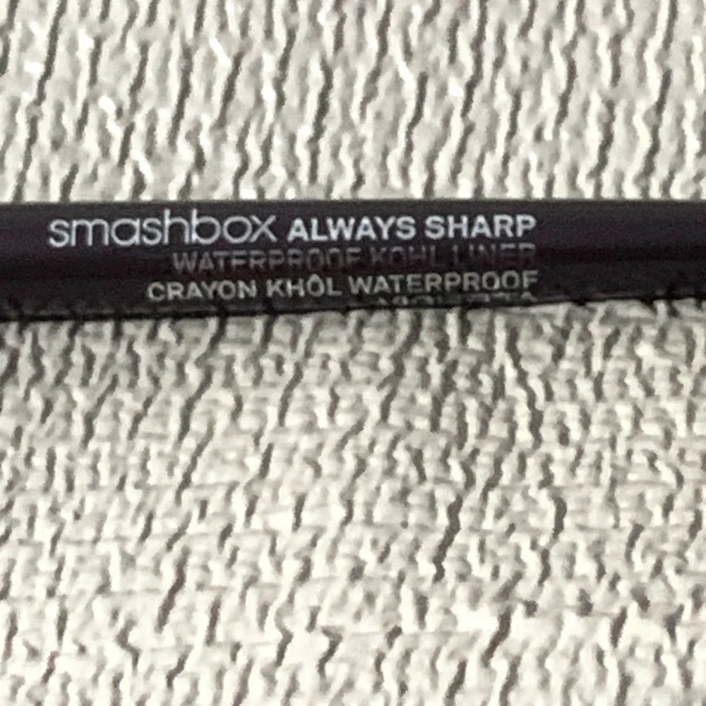 SMASHBOX always sharp waterproof kohl liner 0.01oz (0.28g) In Violetta